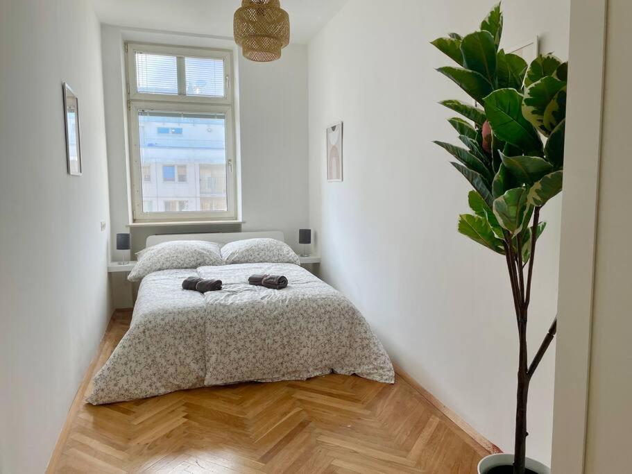 Apartament 110m2 Stylish 4 Bedroom *