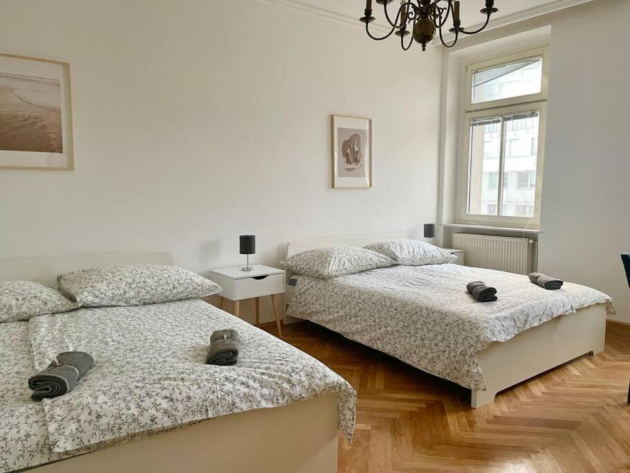 110m2 Stylish 4 Bedroom Apartament *